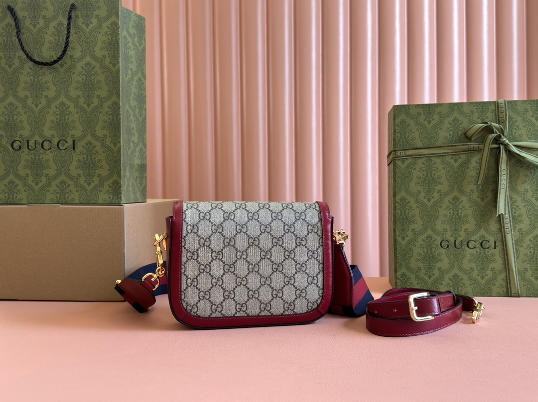 Gucci Satchel Bags